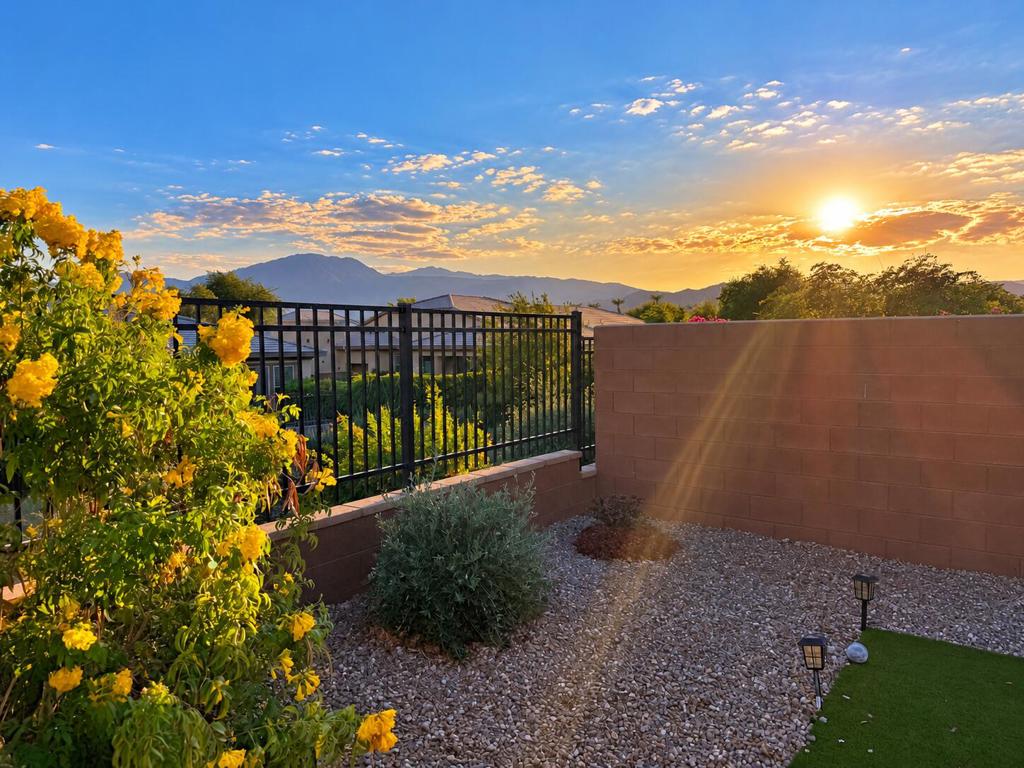 82485 Round Valley Drive Property Photo 3