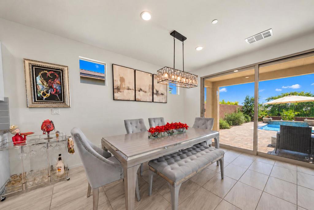 82485 Round Valley Drive Property Photo 14