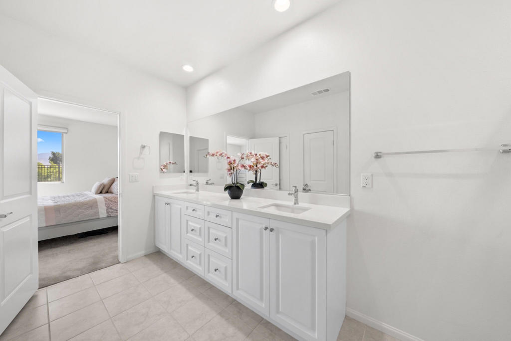 82485 Round Valley Drive Property Photo 21