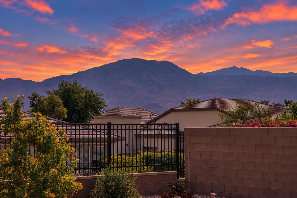 82485 Round Valley Drive Property Photo 38