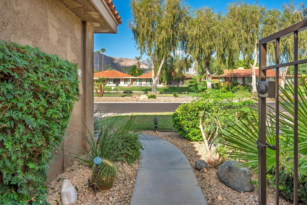 6 Sunrise Drive Property Photo 12