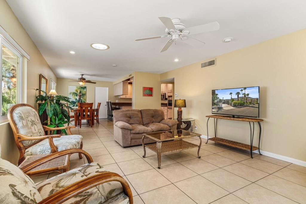 72795 Pitahaya Street Property Photo 5