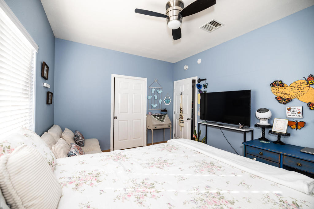 74110 Academy Lane E Property Photo 15