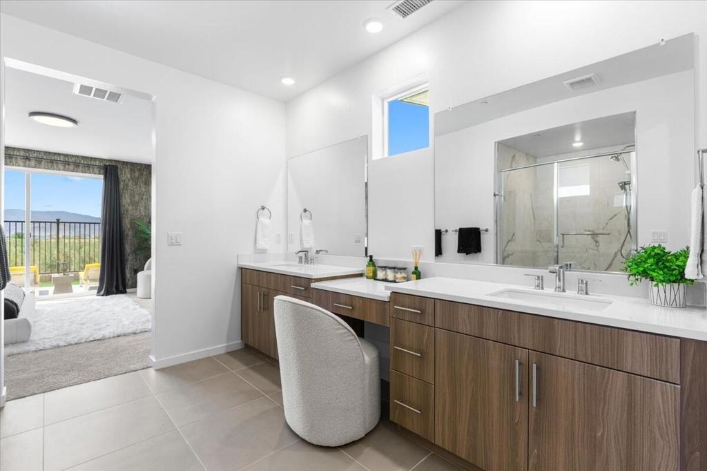 211 Mustang Lane Property Photo 26