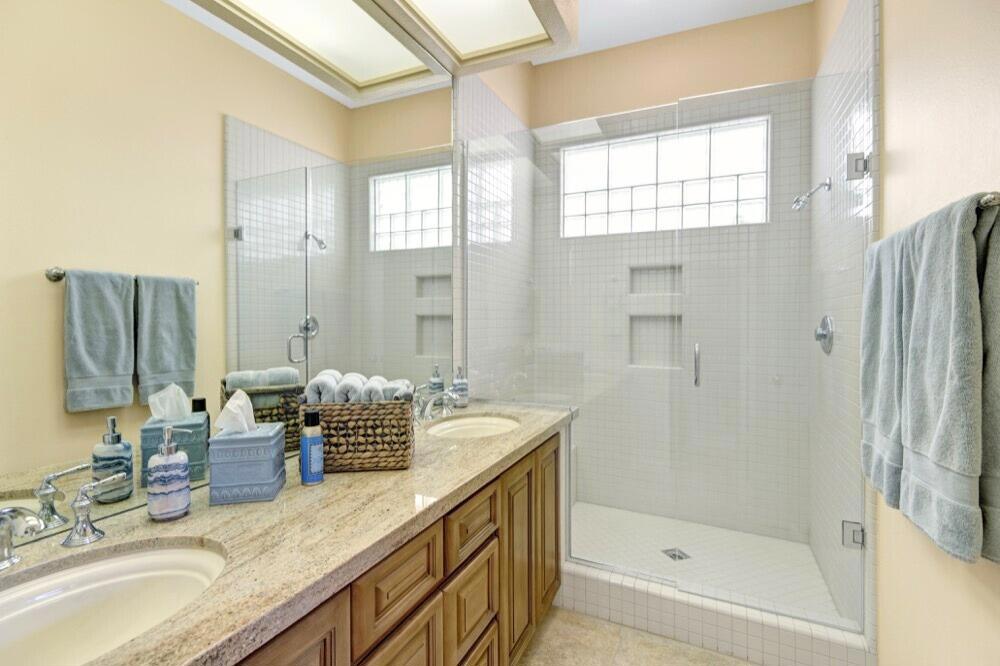 241 Arrowhead Drive Property Photo 27