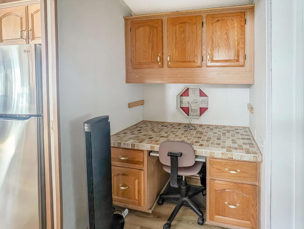 70200 Dillon Road 245 Property Photo 14