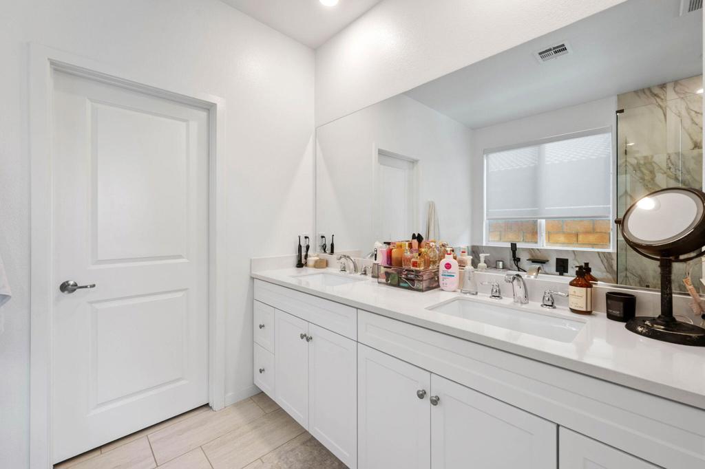 40166 Vivaldi Court Property Photo 28