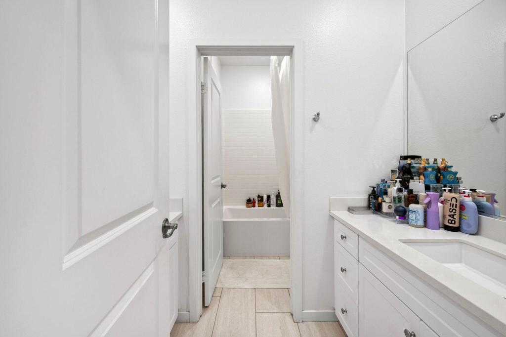 40166 Vivaldi Court Property Photo 32