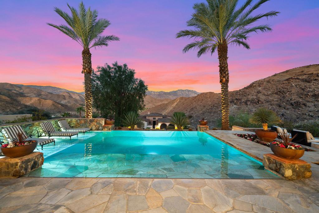 7 Mount San Jacinto Circle Property Photo 1