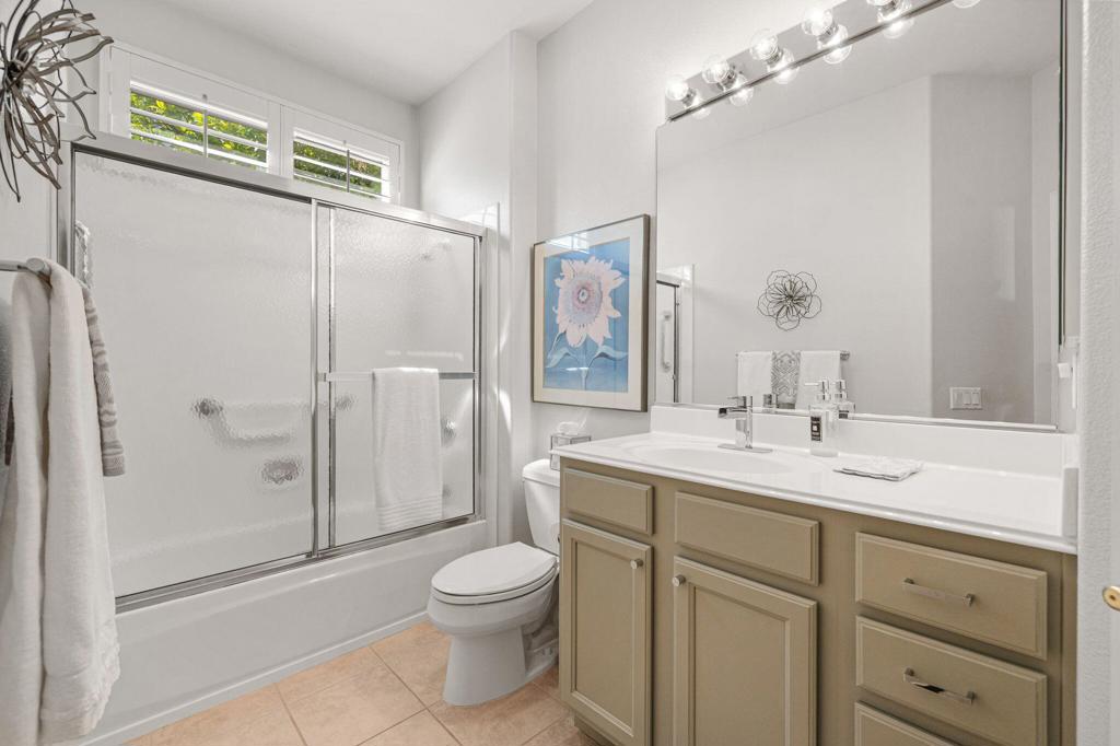 37453 Turnberry Isle Drive Property Photo 28