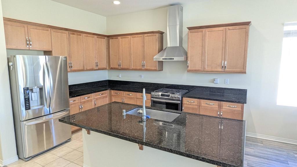 43890 Treviso Drive Property Photo 4