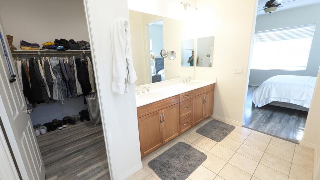 43890 Treviso Drive Property Photo 12
