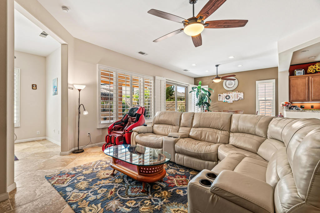 40175 Calle Loma Entrada Property Photo 9