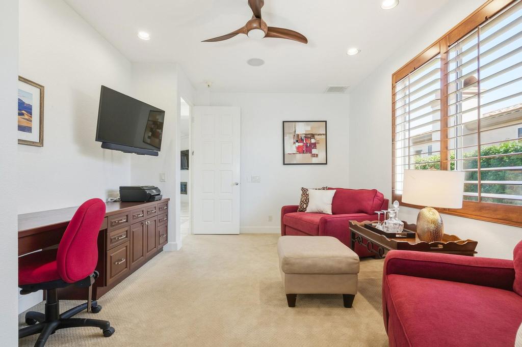 416 Desert Holly Drive Property Photo 33