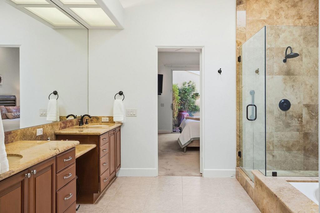 416 Desert Holly Drive Property Photo 44