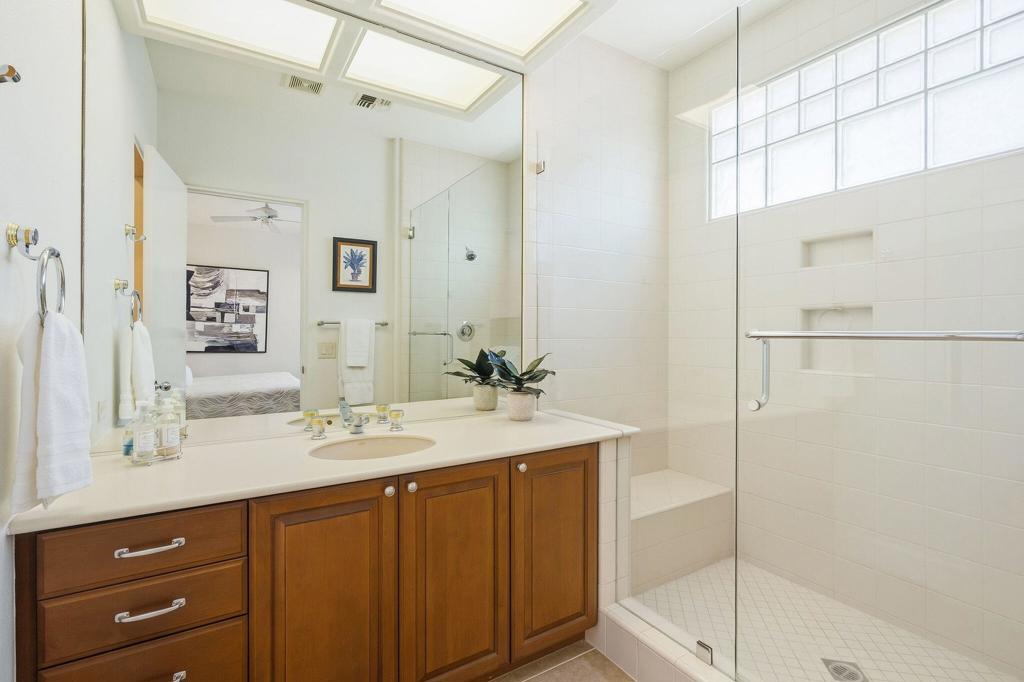 416 Desert Holly Drive Property Photo 47
