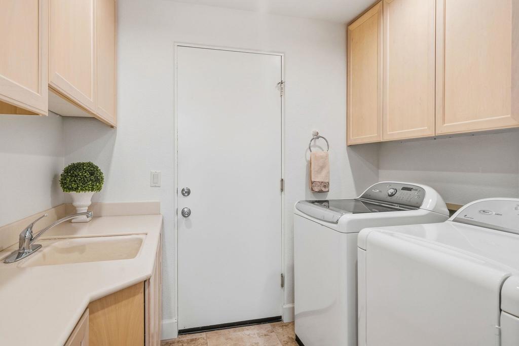 416 Desert Holly Drive Property Photo 48