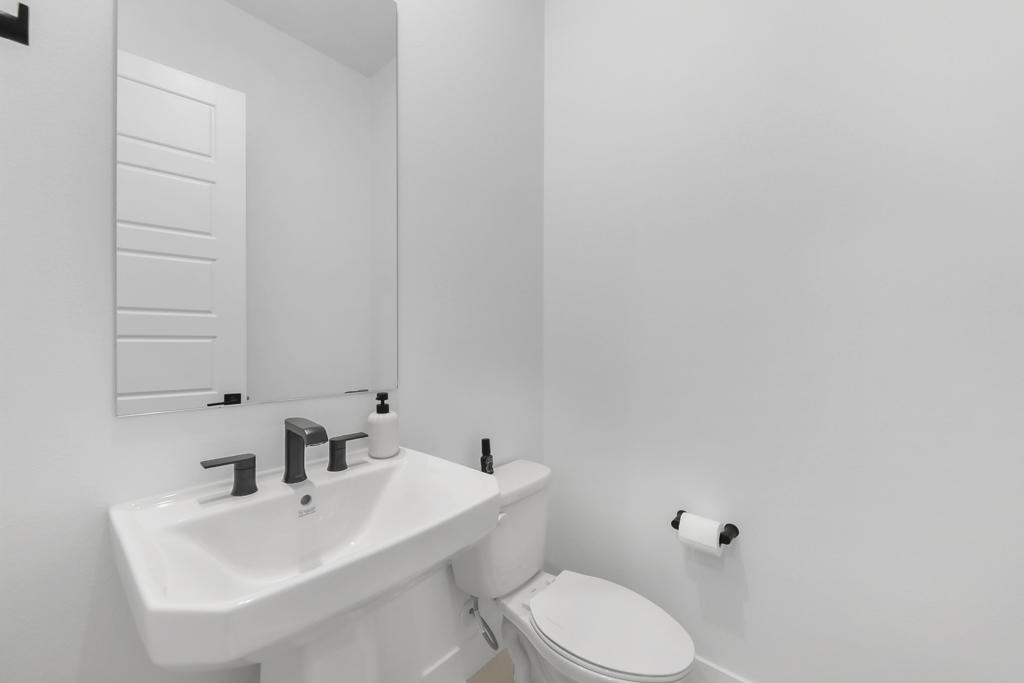 57600 Cherrywood Place Property Photo 32