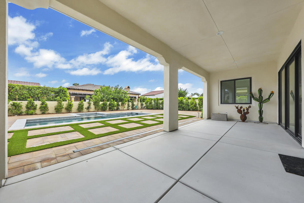 57600 Cherrywood Place Property Photo 40