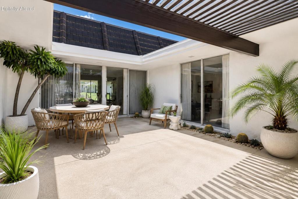 2515 E Jacaranda Road Property Photo 3