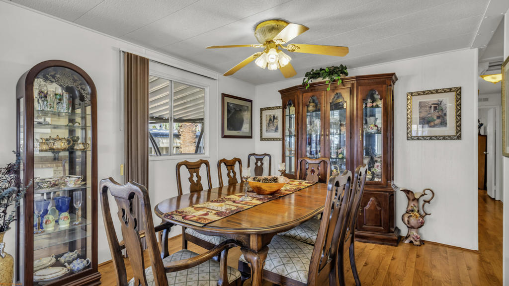 488 Prairie Property Photo 5