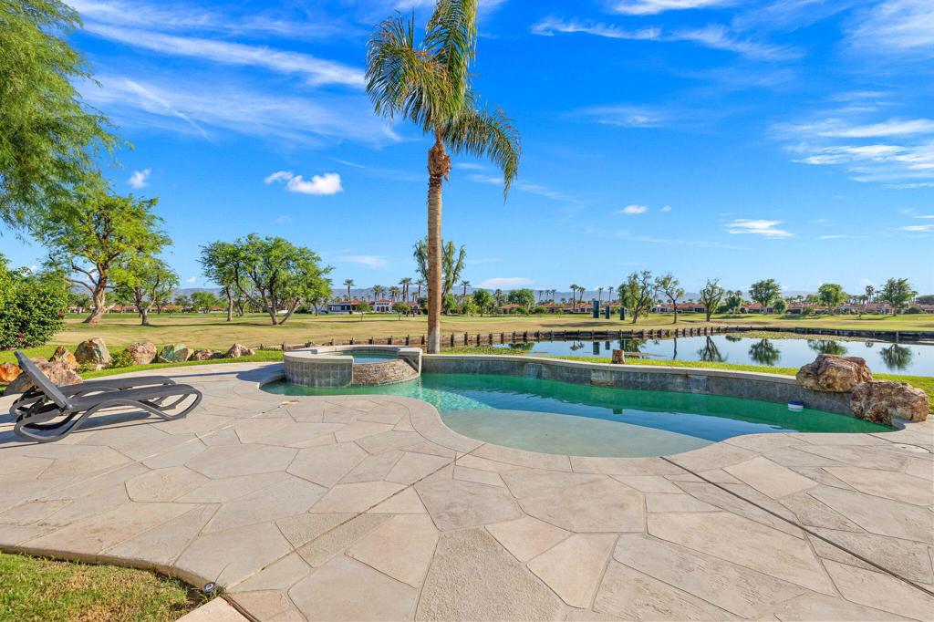 79775 Cetrino Property Photo 3
