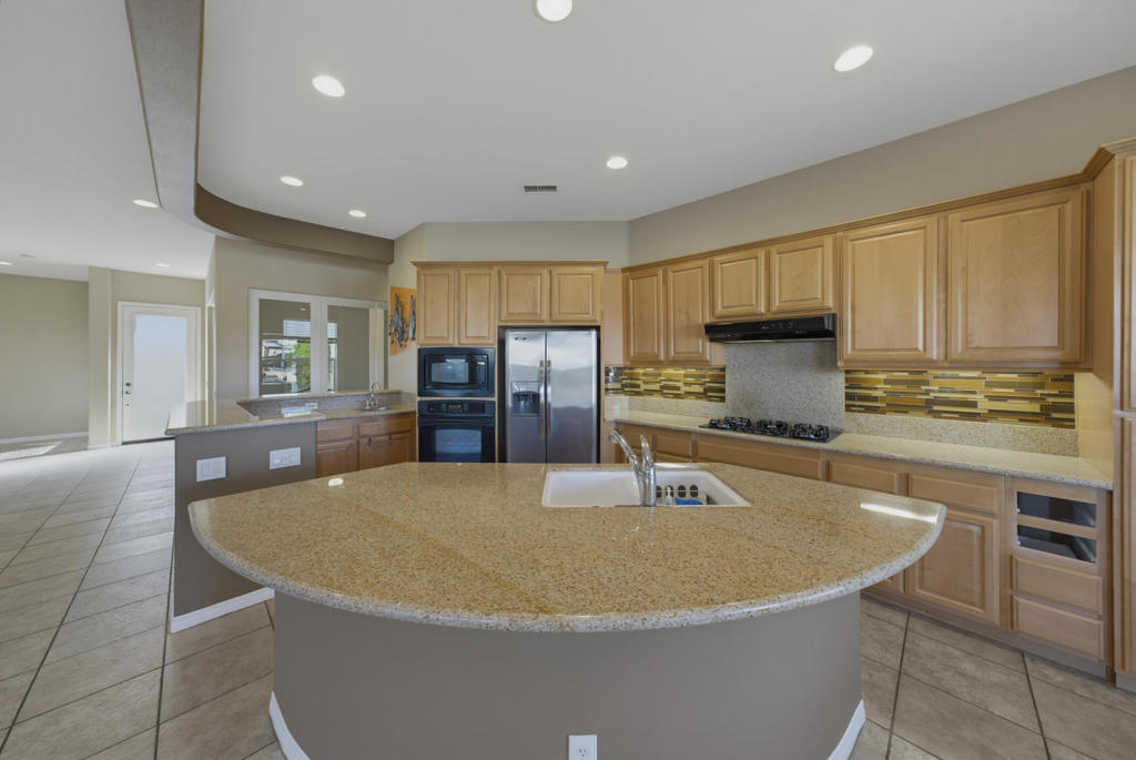59 Shoreline Drive Property Photo 13