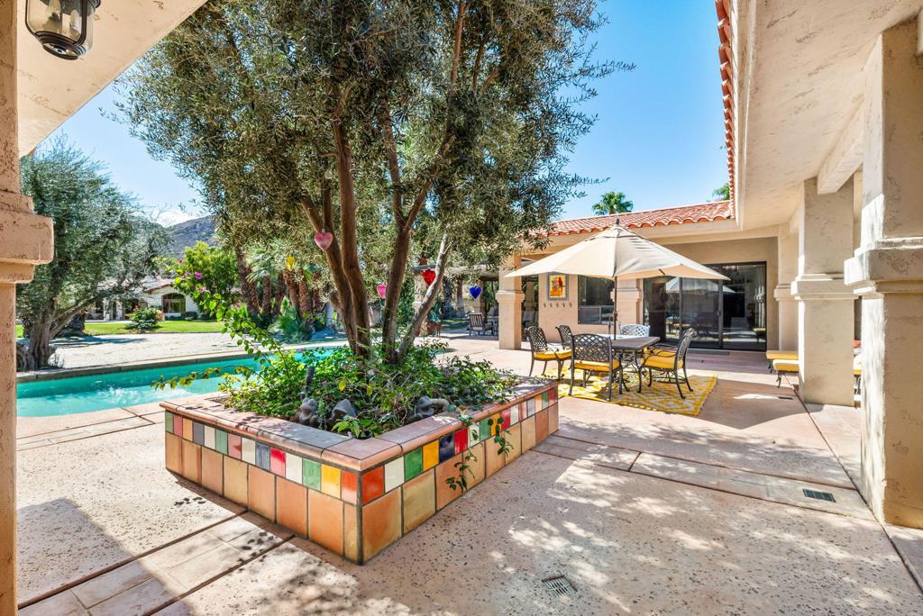 71205 N Thunderbird Terrace Property Photo 37