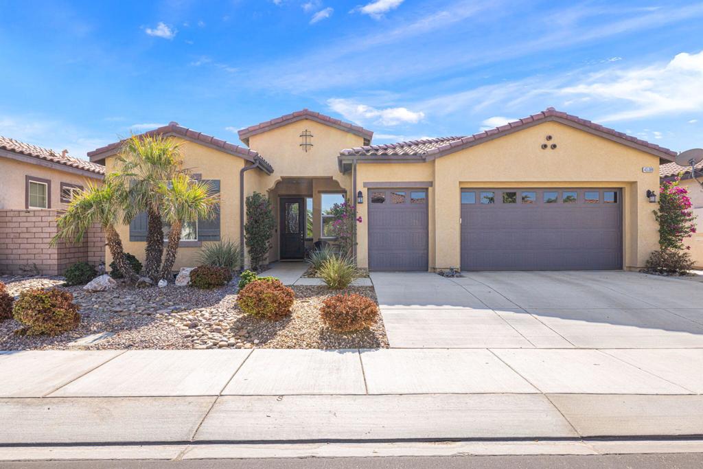 43086 Borretti Way Property Photo 2