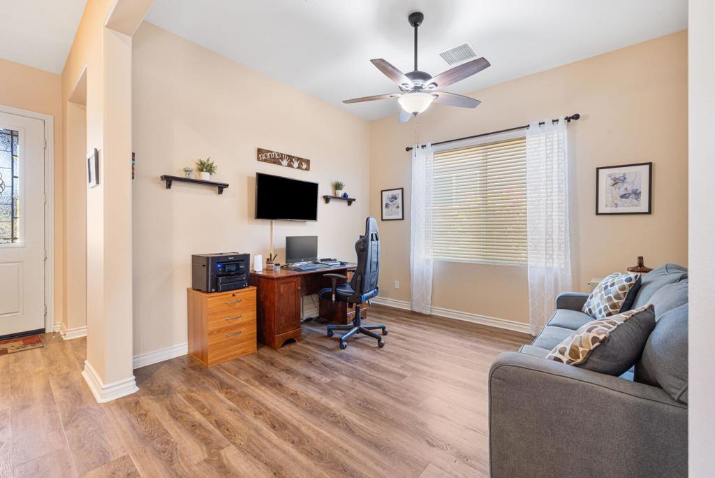 43086 Borretti Way Property Photo 6