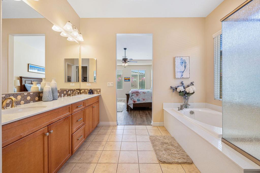 43086 Borretti Way Property Photo 19