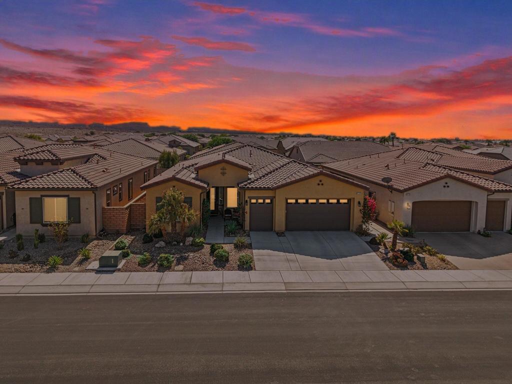 43086 Borretti Way Property Photo 46