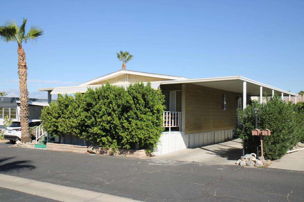 18555 Roberts Road 43 Property Photo 3