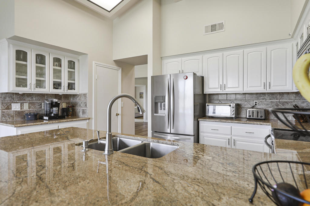 54721 Inverness Property Photo 14