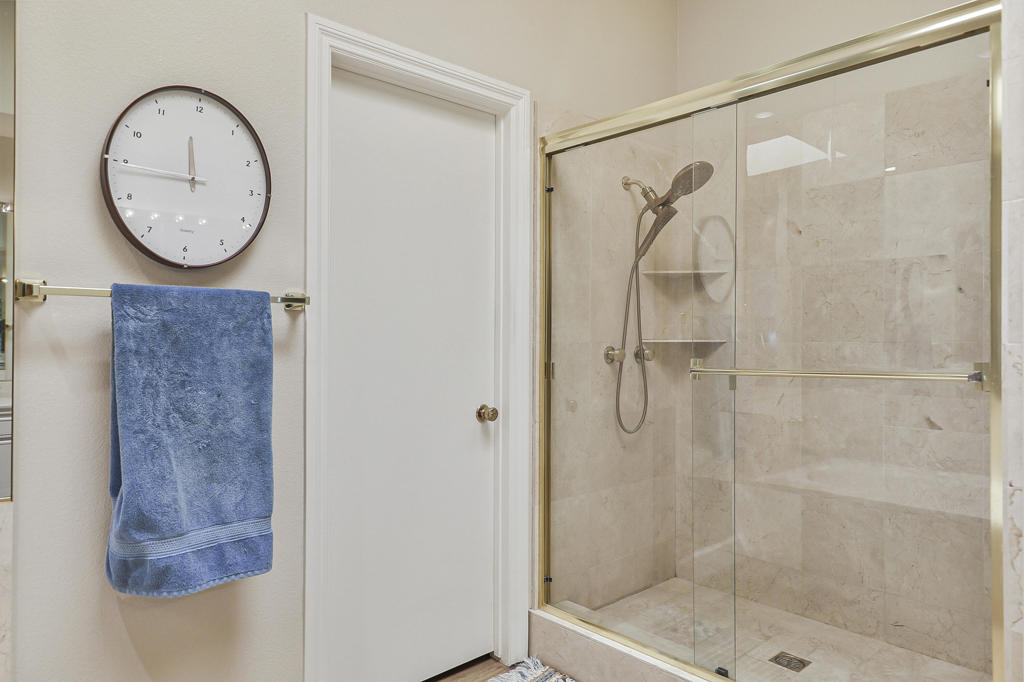 54721 Inverness Property Photo 27