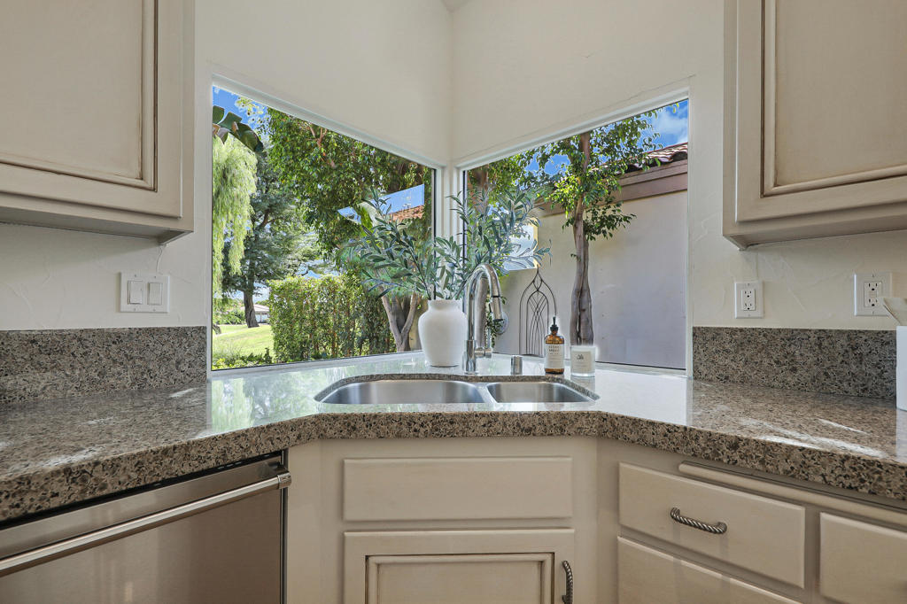 56928 Merion Property Photo 10