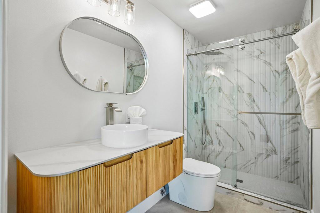 72485 Roxbury Drive Property Photo 24