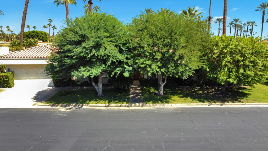47 Mission Palms Drive E Property Photo 43