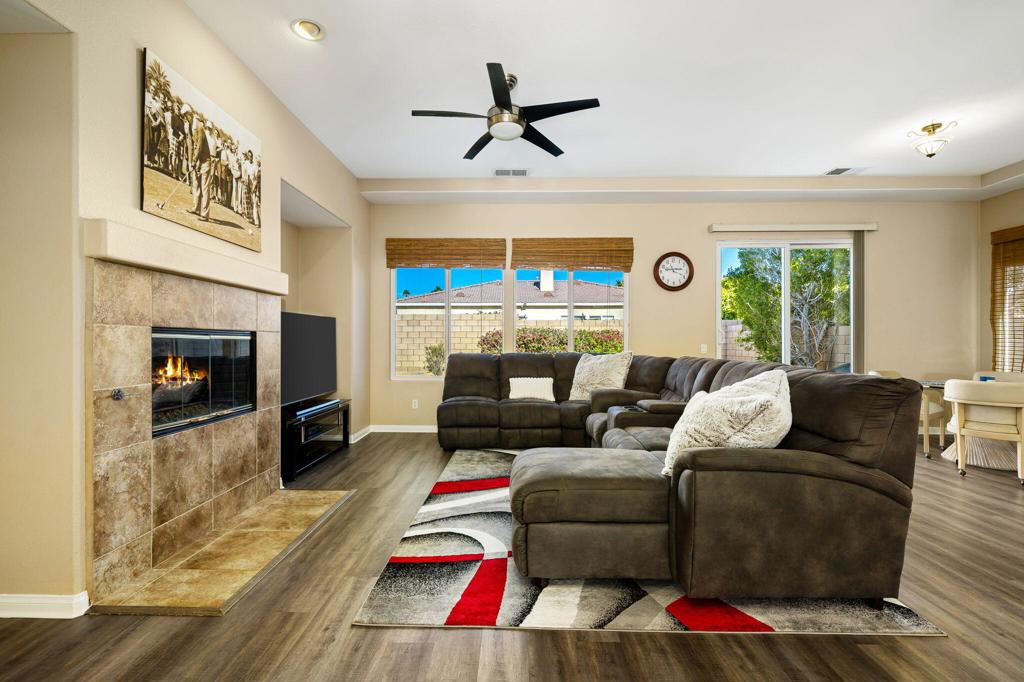 79928 Castille Drive Property Photo 1