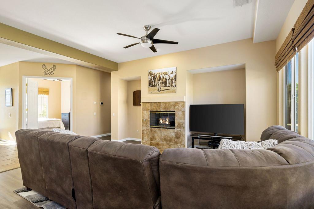 79928 Castille Drive Property Photo 5