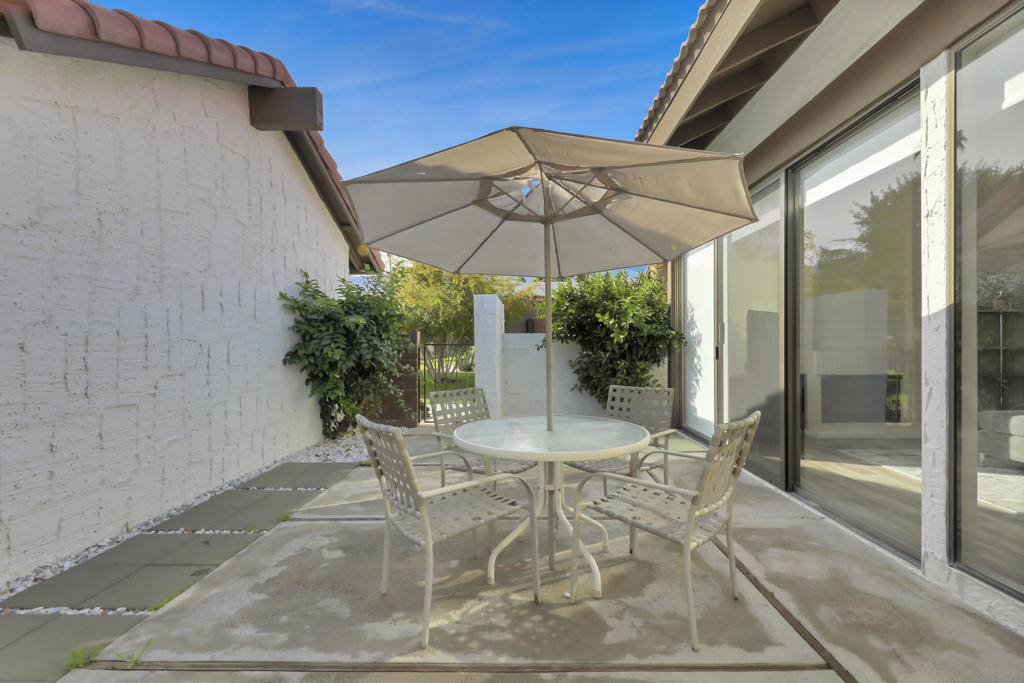2545 Miramonte Circle W A Property Photo 19