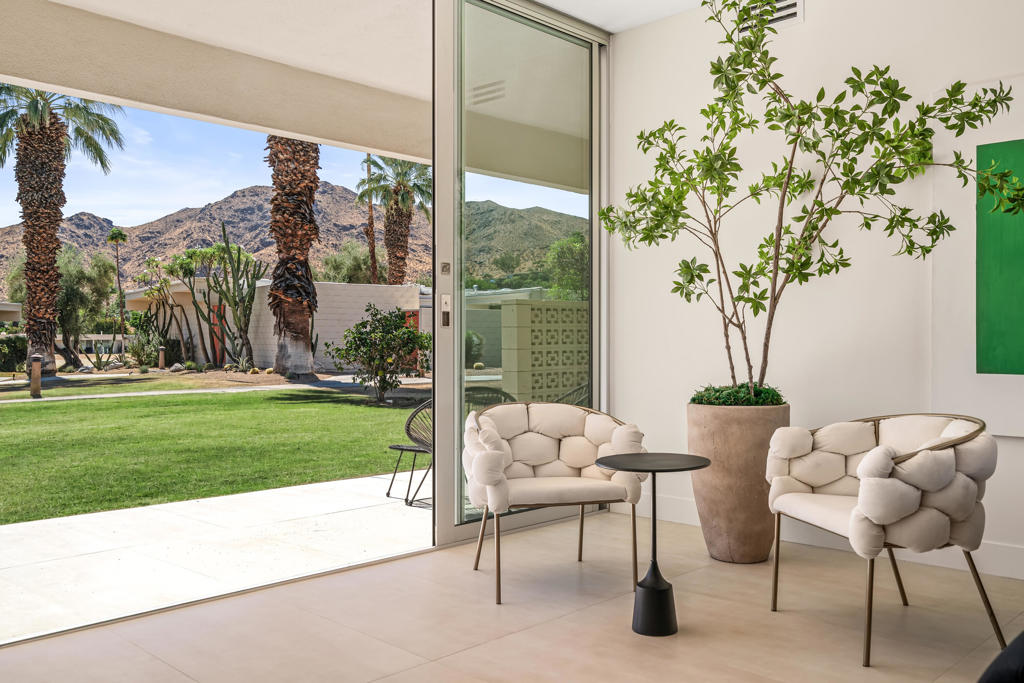 139 Desert Lakes Drive Property Photo 12