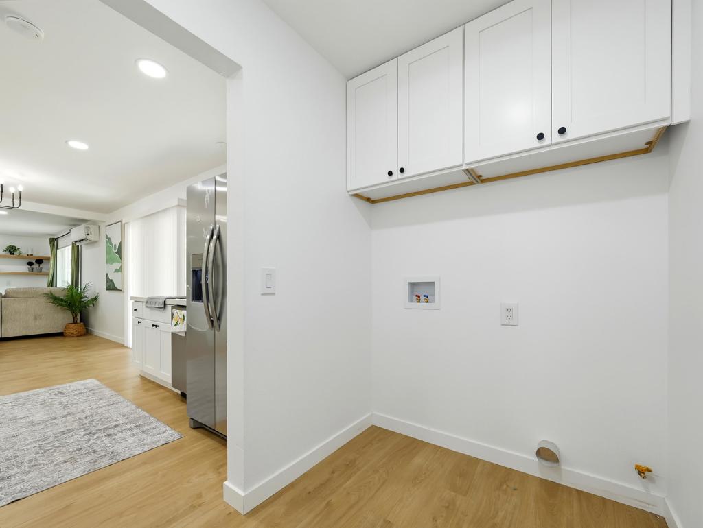 7380 Dumosa Avenue Property Photo 12
