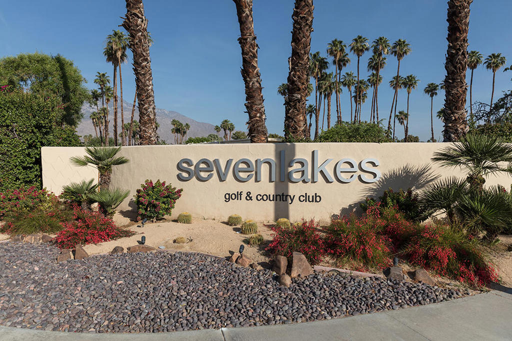 318 Desert Lakes Drive Property Photo 53