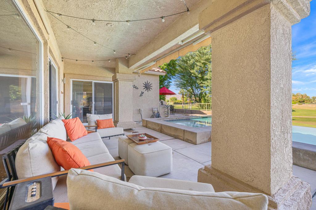 45327 Crystal Springs Drive Property Photo 4