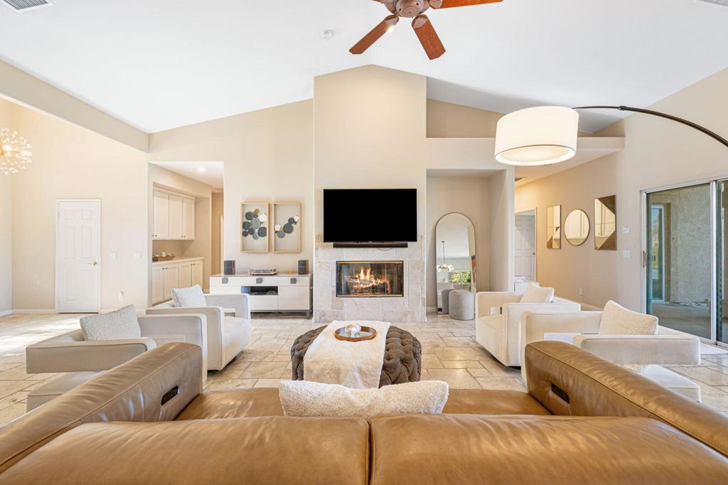45327 Crystal Springs Drive Property Photo 8