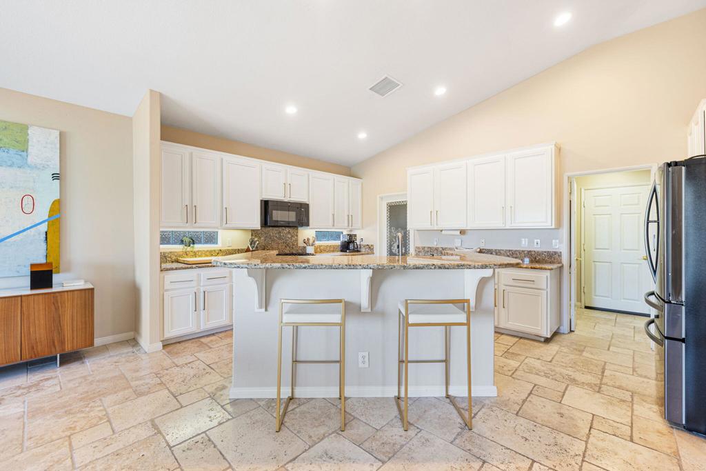 45327 Crystal Springs Drive Property Photo 10