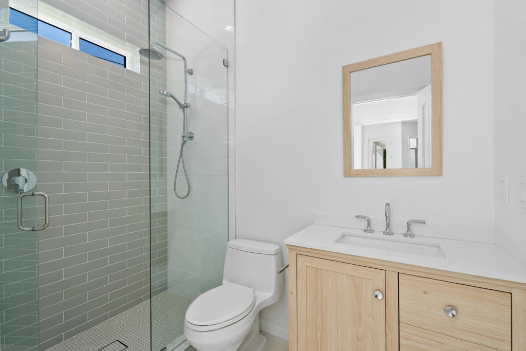 78401 Hope Bay Road Property Photo 22