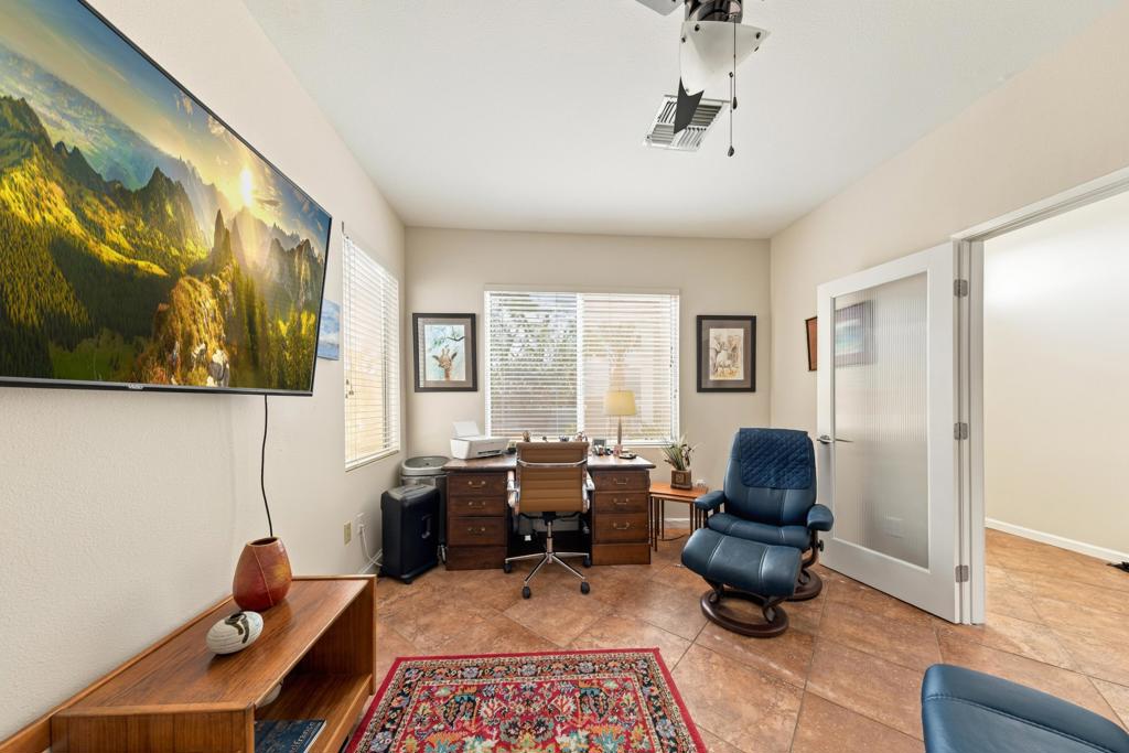 78160 Bovee Circle Property Photo 22