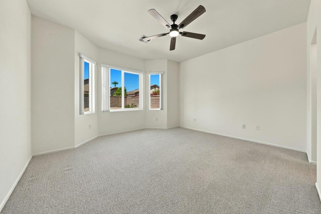 36583 Monarch Pass Property Photo 17